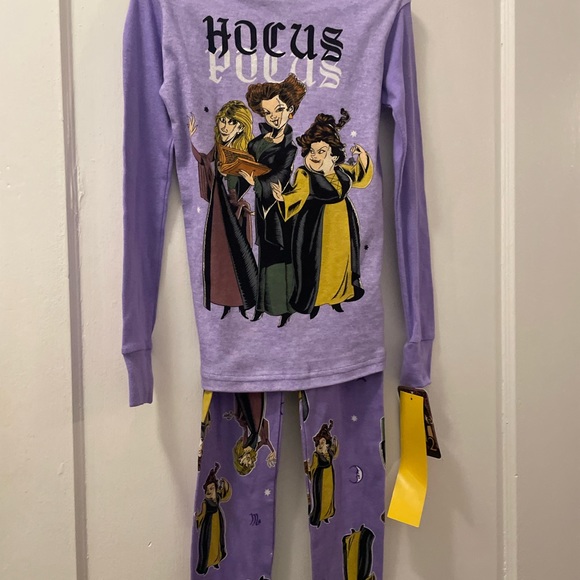 Hocus Pocus 2 Girls Pajama Set New - Picture 2 of 13